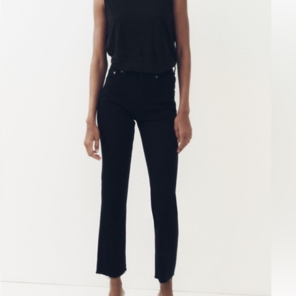 Zara Denim - Zara Slim Cropped Black Jean